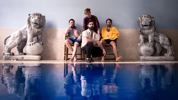Foals. Foto tomada de www.rockandpop.cl