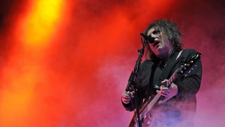 Robert Smith en Glastonbury 2019 Robert Smith en Glastonbury 2019