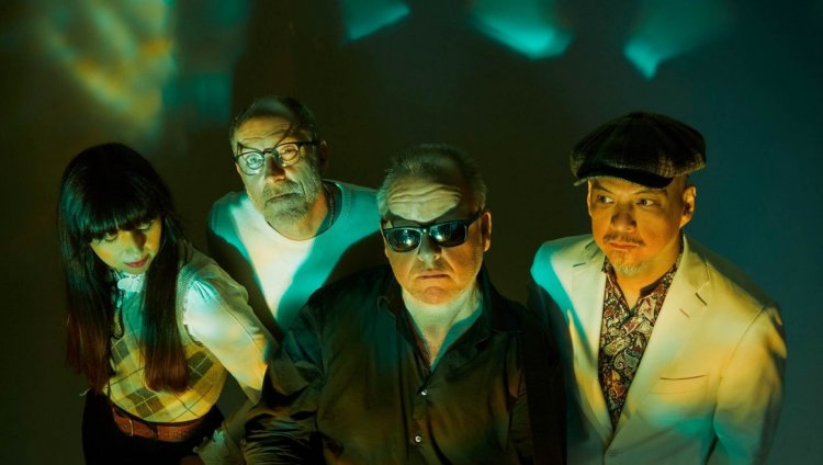 Foto de Travis Shinn tomada de Pixies en Facebook