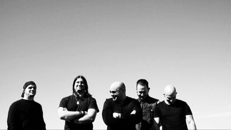 Trivium regresa con una tormenta Trivium regresa con una tormenta