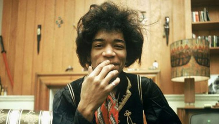 Reviviendo a Hendrix Reviviendo a Hendrix