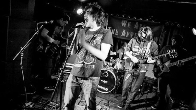 "Peculiar Pastimes" es la canción de la semana en Tardes Radiónica "Peculiar Pastimes" es la canción de la semana en Tardes Radiónica
