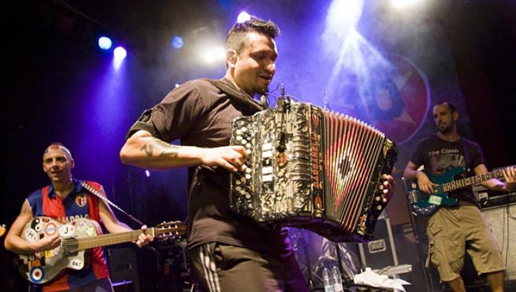 La cultura del ruido era Dogma Sináca La cultura del ruido era Dogma Sináca