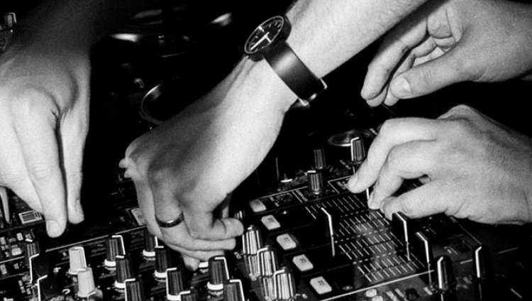 Digitalism lanza el sencillo "Wolves" Digitalism lanza el sencillo "Wolves"