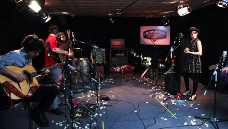 Muy pronto: Acústicos Radiónica Muy pronto: Acústicos Radiónica