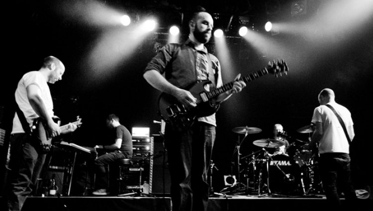 Mogwai regresa instrumental y cyberdélico con "Rave Tapes" Mogwai regresa instrumental y cyberdélico con "Rave Tapes"