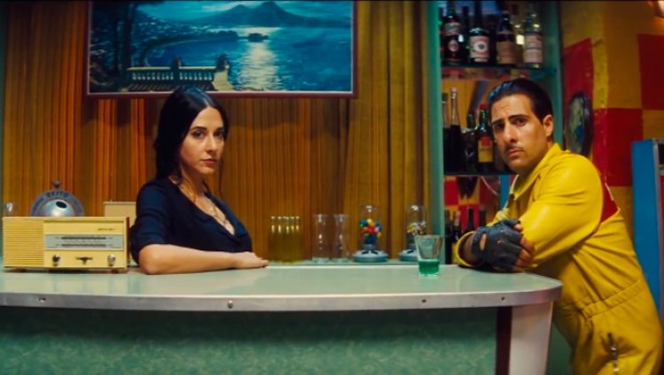 Wes Anderson presenta: "Castello Cavalcanti" Wes Anderson presenta: "Castello Cavalcanti"