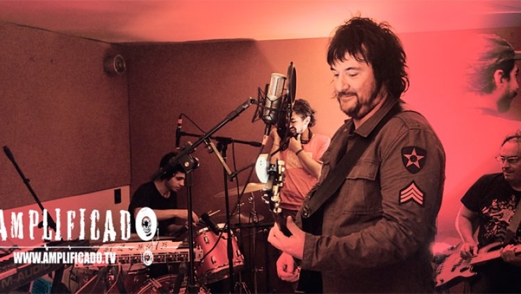 Los Tres de Chile llegan a Amplificado TV Los Tres de Chile llegan a Amplificado TV