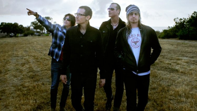 Chester Bennington graba nueva canción con Stone Temple Pilots Chester Bennington graba nueva canción con Stone Temple Pilots