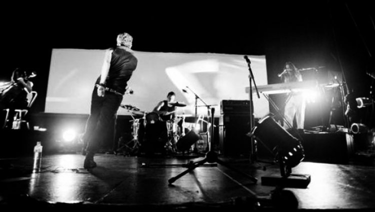 Nuevo videoclip de Amós Piñeros Nuevo videoclip de Amós Piñeros