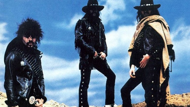 "No compren esa caja" Lemmy Kilmister "No compren esa caja" Lemmy Kilmister