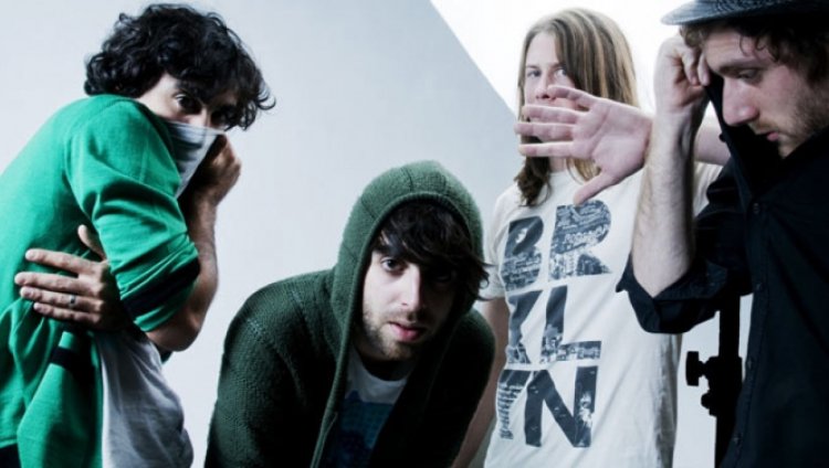 Entrevista con Stuck In The Sound Entrevista con Stuck In The Sound