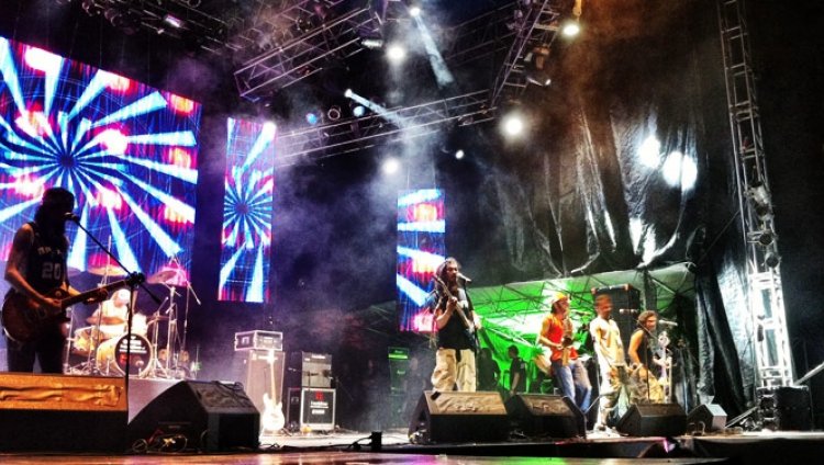 Especial transmisión multimedia en vivo del Festival Altavoz 2011 Especial transmisión multimedia en vivo del Festival Altavoz 2011