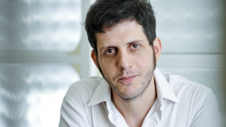 "Con 'Las buenas personas' quería contribuir a la historia" Nir Baram "Con 'Las buenas personas' quería contribuir a la historia" Nir Baram