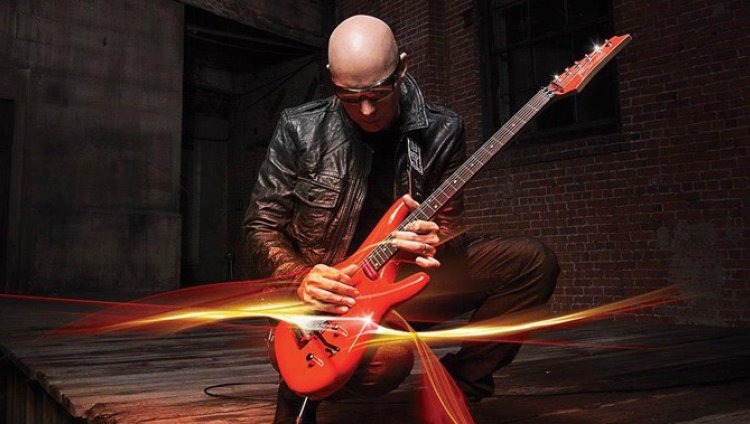 Muy cerca lo nuevo de Joe "Satch" Satriani Muy cerca lo nuevo de Joe "Satch" Satriani