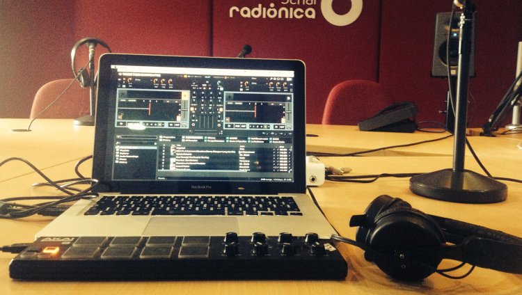 Top: Franja Electrónica Radiónica 2013 Top: Franja Electrónica Radiónica 2013
