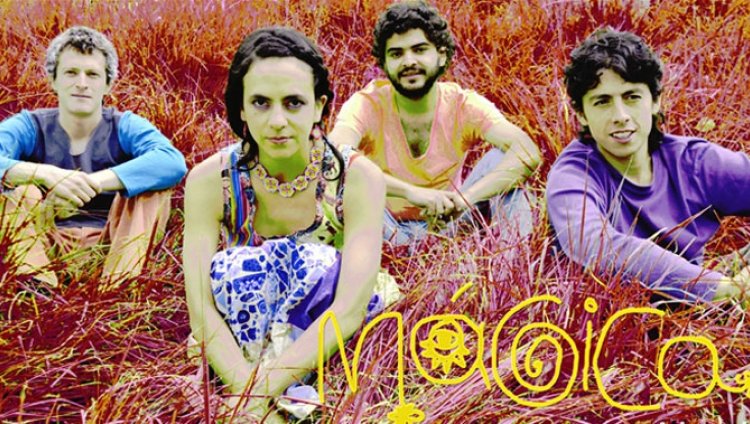 "Caminando girando" es el nuevo videoclip de Mágica "Caminando girando" es el nuevo videoclip de Mágica