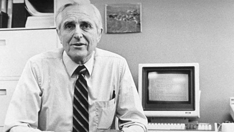 Murió Doug Engelbart, el inventor del mouse Murió Doug Engelbart, el inventor del mouse