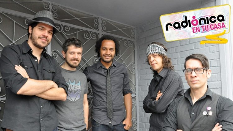Vota por tu foto favorita para ser la ganadora de Radiónica en tu Casa Vota por tu foto favorita para ser la ganadora de Radiónica en tu Casa