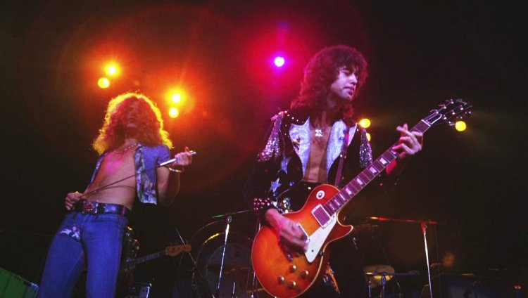 Moda y rock and roll, la desinhibición estética Led Zeppelin en la gira de 1973 en el Madison Square Garden.