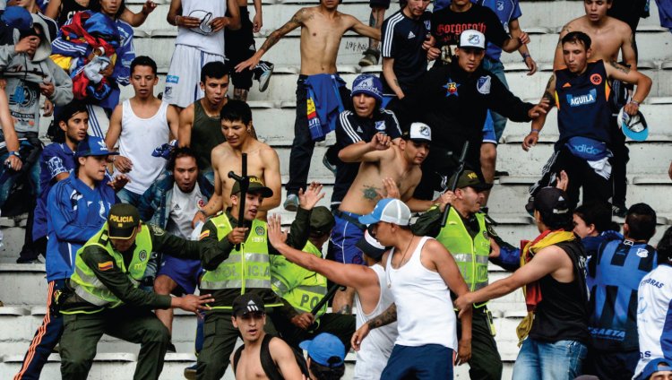 Fútbol y seguridad: un fantasma está de vuelta Fútbol y seguridad: un fantasma está de vuelta