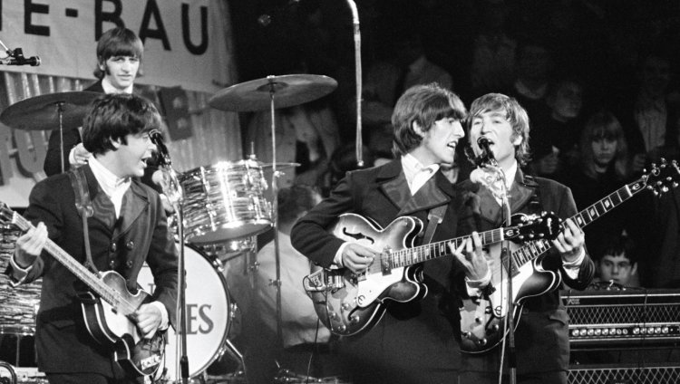 Revelan imágenes inéditas de The Beatles Aunque existen varias cifras, la carrera de The Beatles duró 10 años. De 1960 a 1970.
