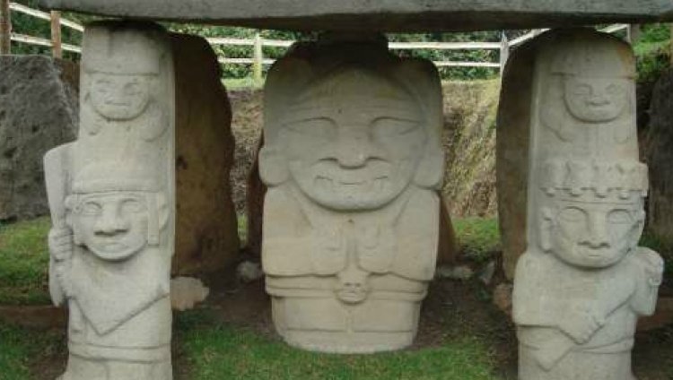 El silencio de los ídolos El silencio de los ídolos