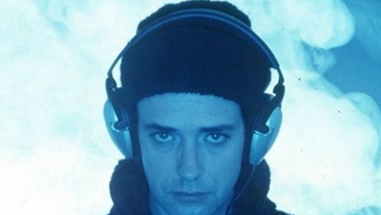 18 años después: Bocanada de Cerati en una palabra Gustavo Adrián Cerati fue vocalista de Soda Stereo y luego de su separación continuó su camino como solista.