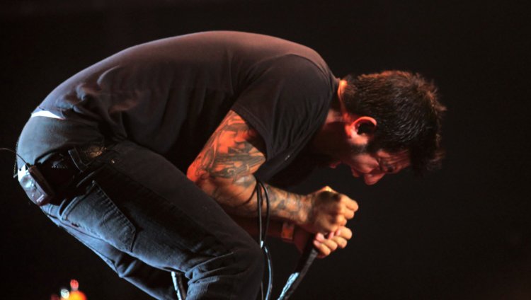 'Saudade': nuevo supergrupo de Chino Moreno ¿Cuál es su canción favorita de Chino Moreno?