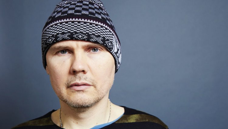 Billy Corgan estrena dos canciones en formato acústico William Patrick Corgan, Jr. de 49 años.