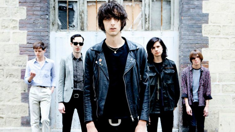 "Sonar más electrónicos tiene sentido, pero seguimos siendo The Horrors" "Sonar más electrónicos tiene sentido, pero seguimos siendo The Horrors"