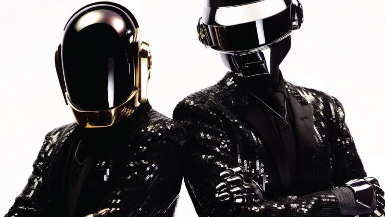 Escuchen lo nuevo de The Weeknd junto a Daft Punk El más reciente álbum de Daft Punk fue lanzado en 2013.