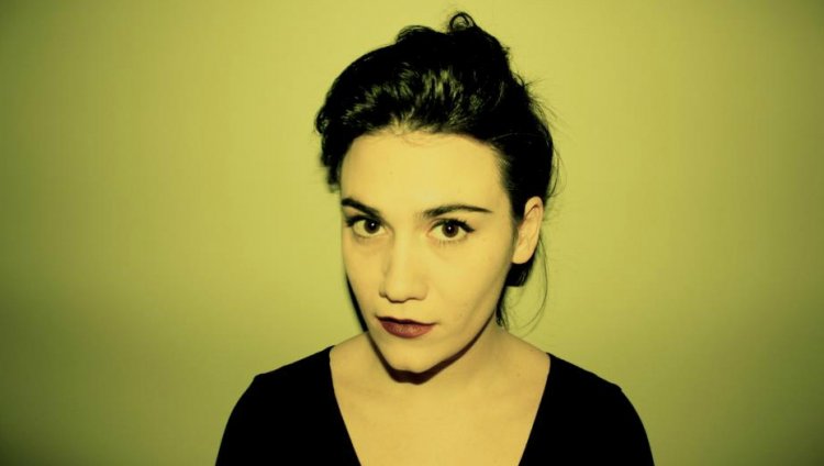 Nueva música en Tardes Radiónica: Runaway de Nadine Shah Nueva música en Tardes Radiónica: Runaway de Nadine Shah