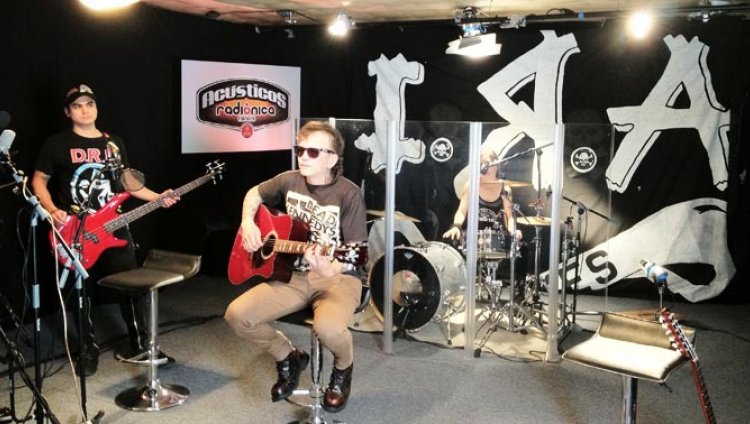 I.R.A en Acústicos Radiónica I.R.A en Acústicos Radiónica