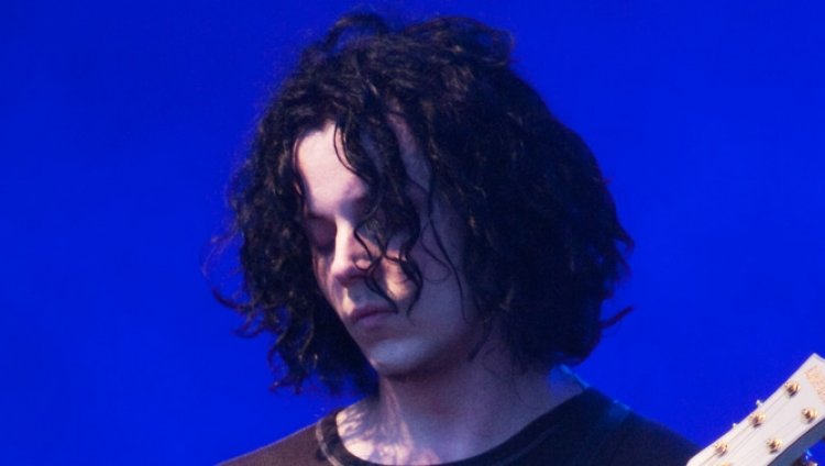 Jack White toca en vivo de "99 Problems" de Jay-Z Jack White toca en vivo de "99 Problems" de Jay-Z