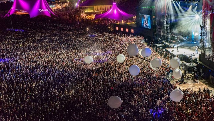 Su majestad Muse se presentó en Sziget Foto de Pierre Descombes tomada del Facebook de Muse