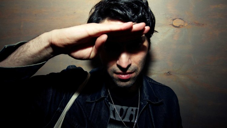 Nueva música con Erol Alkan desde Fantasy Records Escuche The Selector todos los sábado de 8 a 10AM...