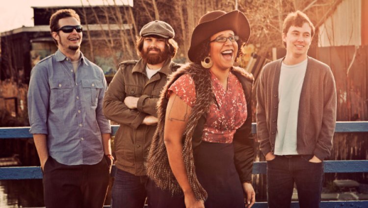Entrevista con el bajista de Alabama Shakes Entrevista con el bajista de Alabama Shakes