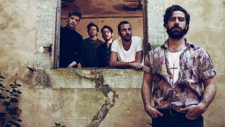 "A Knife In The Ocean", nuevo sencillo de Foals "A Knife In The Ocean", nuevo sencillo de Foals