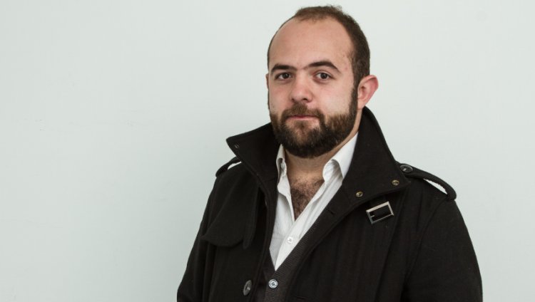 "Todo en colaboración y sin jerarquías demasiado marcadas es más fácil sacarlo adelante": Santiago Rivas "Todo en colaboración y sin jerarquías demasiado marcadas es más fácil sacarlo adelante": Santiago Rivas