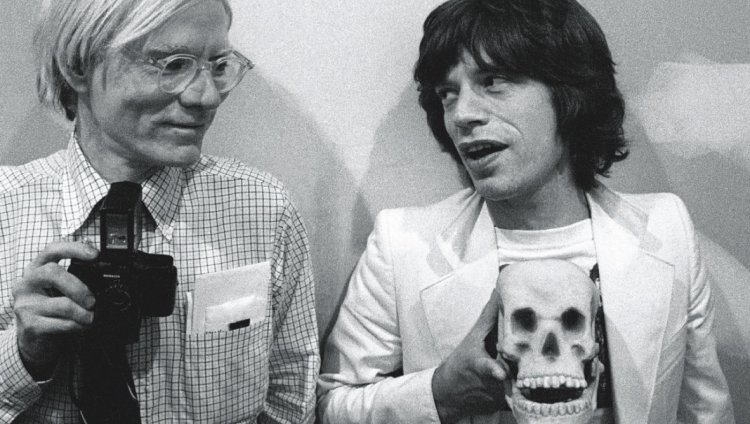 Andy Warhol en 10 portadas de discos Andy Warhol, la Go Pro de la época y Mick Jagger de The Rolling Stones.