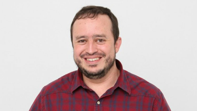 "Para construir un mercado cultural autosostenible se deben aunar esfuerzos": Jaime Andrés Monsalve "Para construir un mercado cultural autosostenible se deben aunar esfuerzos": Jaime Andrés Monsalve