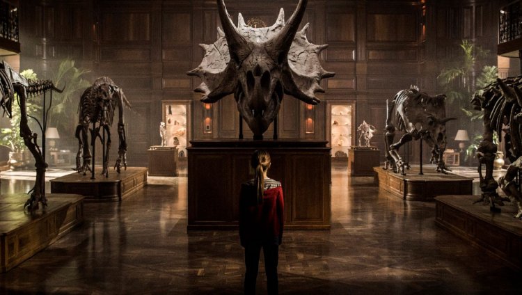 Vean la primera imagen de Jurassic World 2 Jurassic World 2 se estrenará el 22 de junio en Estados Unidos y estará protagonizada por Chris Pratt y Bryce Dallas Howard.