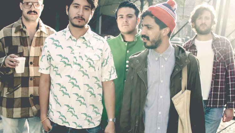 "Mala Onda" de Little Jesus "Mala Onda" de Little Jesus