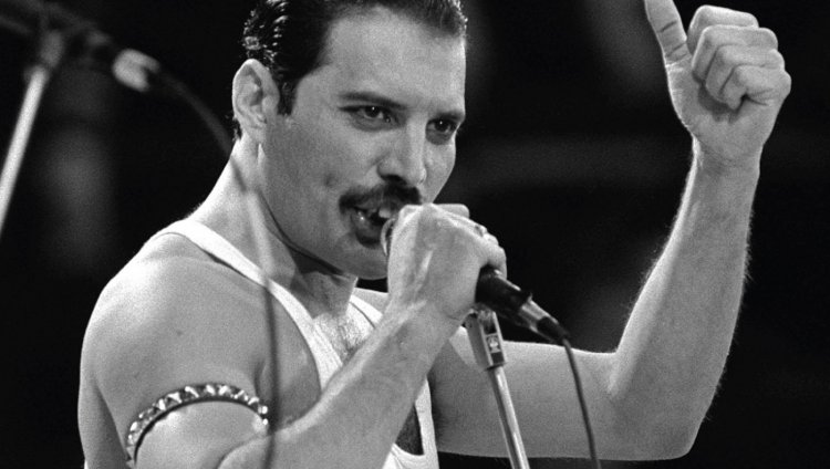 Estudio científico revela por qué la voz de Freddie Mercury era especial Freddie Mercury murió el 24 de noviembre de 1991 a los 45 años de edad.