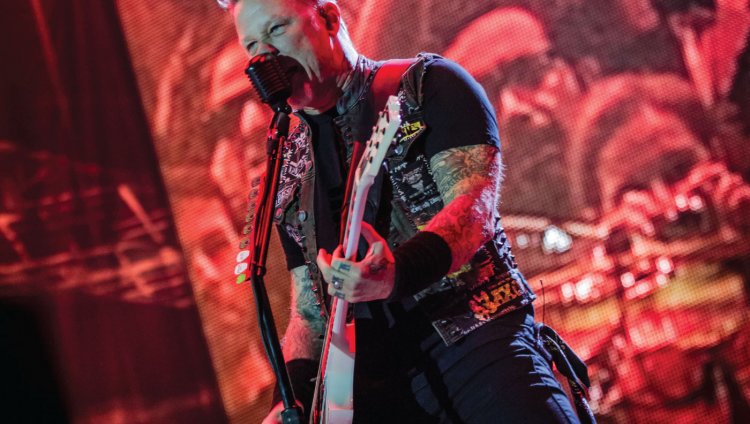 Así suena "Enter Sandman" con instrumentos de juguete Metallica se presentó por cuarta vez en Colombia el 1 de noviembre de 2016.