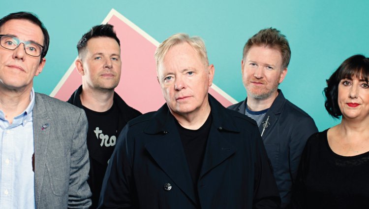 Así suena el más reciente sencillo de New Order en vivo El 25 de septiembre de 2015 se lanzó el "Music Complete". La más reciente visita de la banda a Colombia fue en 2013.