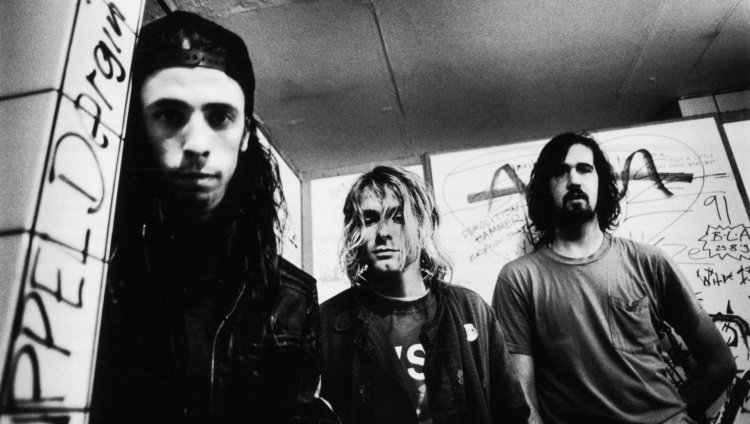 A 23 años del último concierto de Nirvana El 23 de febrero 1994 Kurt Cobain hizo su última aparición en TV en un programa de la televisión italiana, Tunnel, de Serena Dandini
