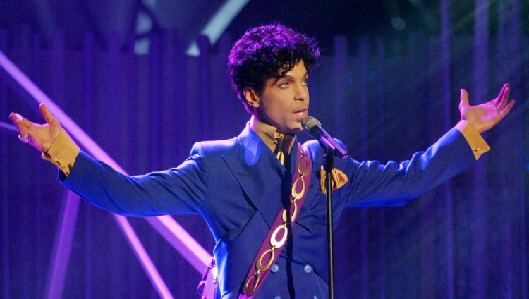 Una sobredosis accidental de opiáceo le quitó la vida a Prince Prince Rogers Nelson (7 de junio de 1958 - 21 de abril de 2016)