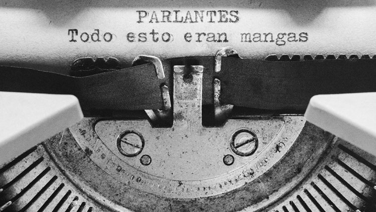 “Todo esto eran mangas”: la calle según Parlantes Sin duda, la ciudad que propone Parlantes en su tercer álbum es una poblada de letras.